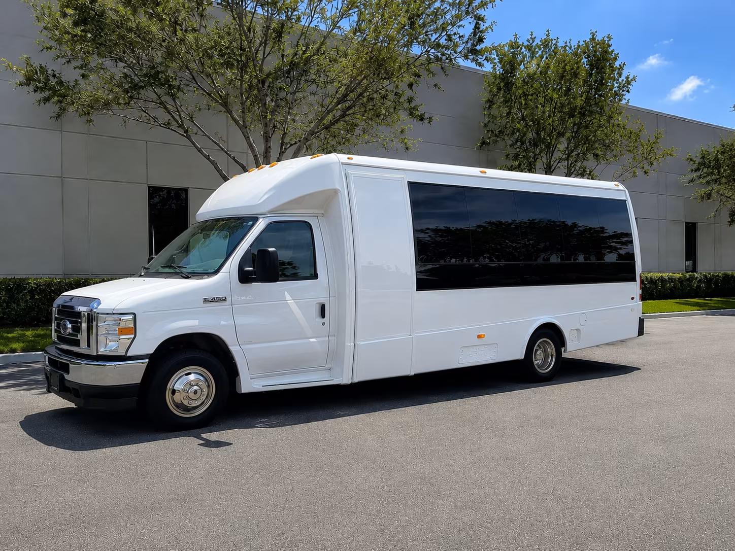 Arlington Wedding Transportation & Shuttle Service