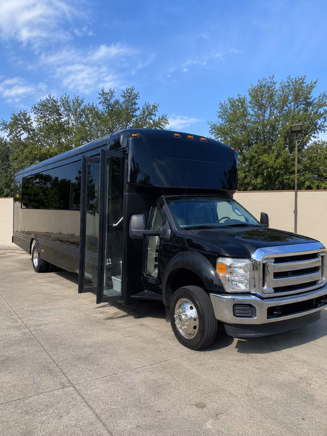 Fort Worth Prom & Homecoming Transportation party bus exterior